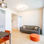 Waterfront 3 Apartment *