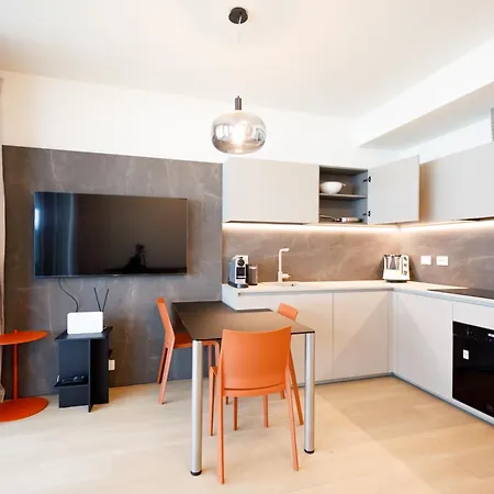 Waterfront 3 * Genua